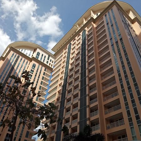 Venice Mckinley Hill Taguig Bgc 外观 照片